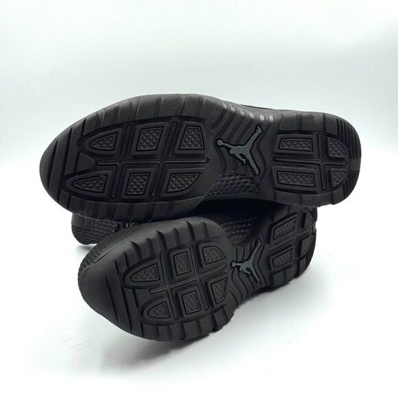 Air Jordan Future Boot 'Black Dark Grey' - Picture 10 of 12